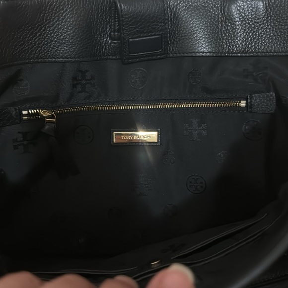 Tory Burch Black Bag - Picture 7 of 9